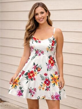 Old Navy Off White Floral Mini Sundress Size M Cottage-core Fairy Boho Country